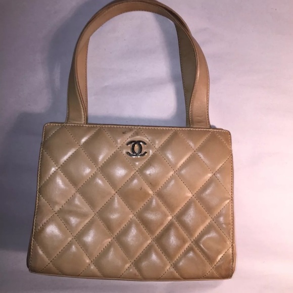 authentic CHANEL vintage Zip Top 3 Section SATCHEL - Picture 13 of 13